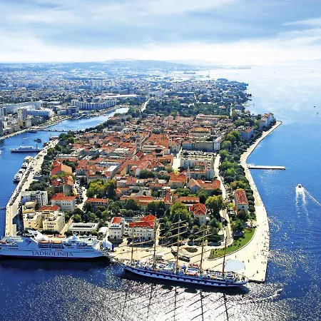 In Zadar With Balcony, Air Conditioning, Wifi, Washing Machine 3796-6 Appartamento *
