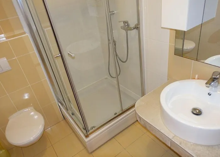 شقة In Zadar With Balcony, Air Conditioning, Wifi, Washing Machine 3796-6 زاتون